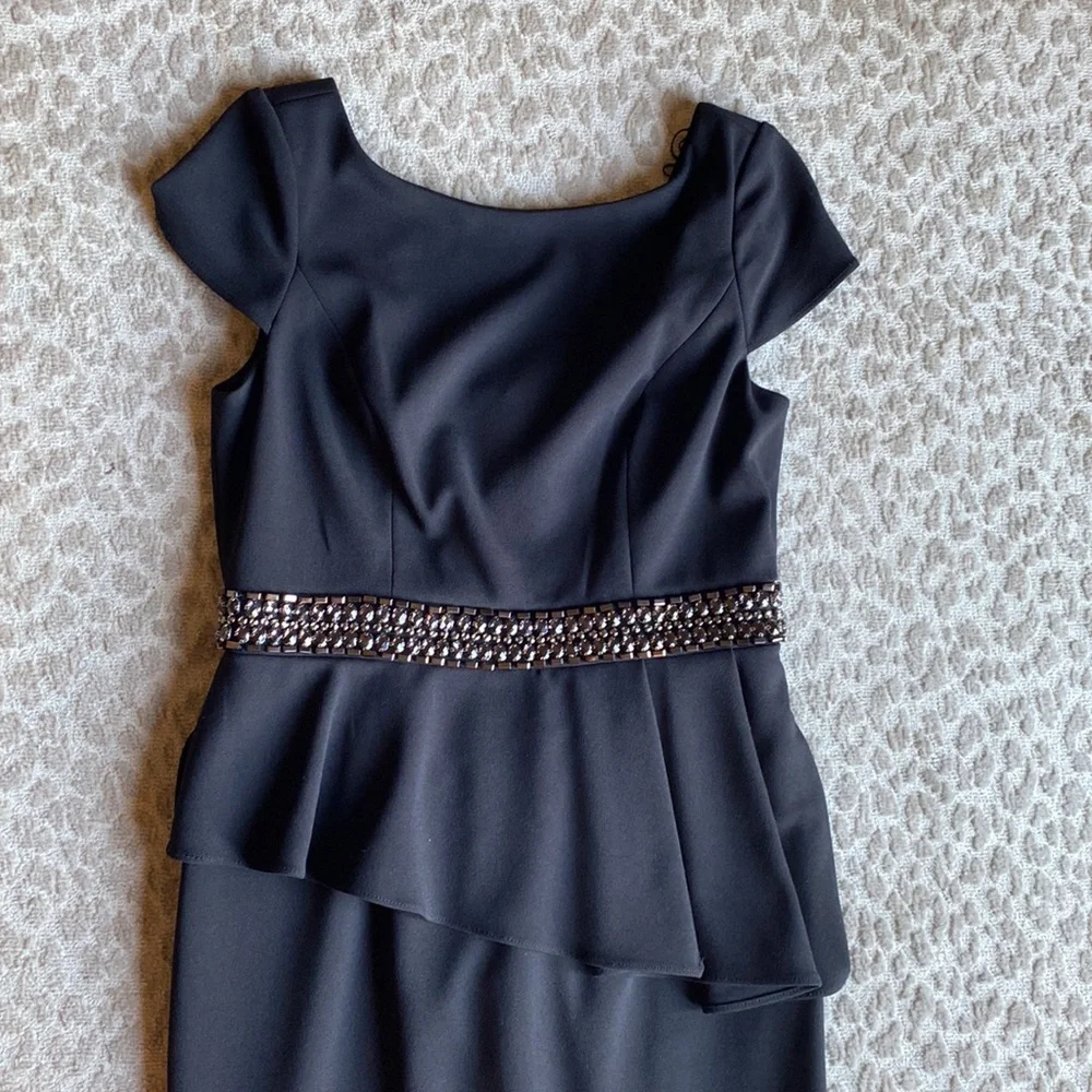 Adrianna Papell Full Length Cap Sleeve Black Gown with Rhinestone Belt, size 4